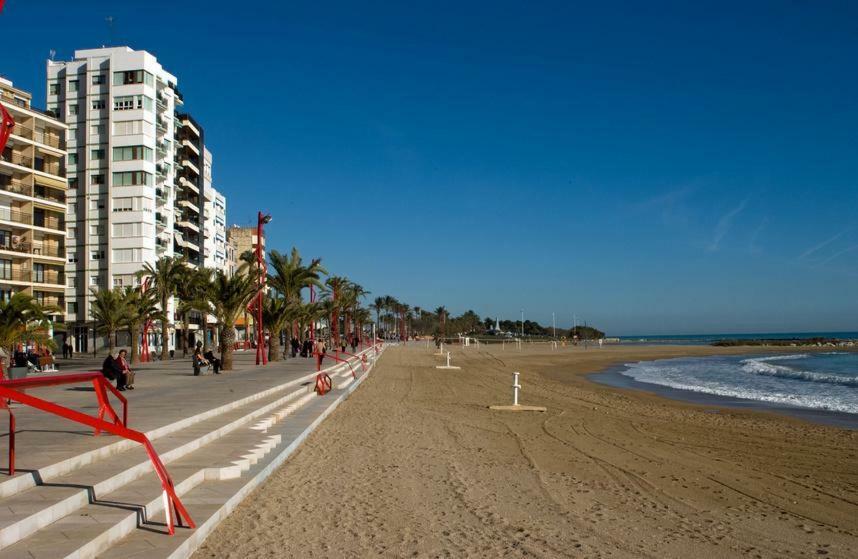 Junto Al Mar Apartment *